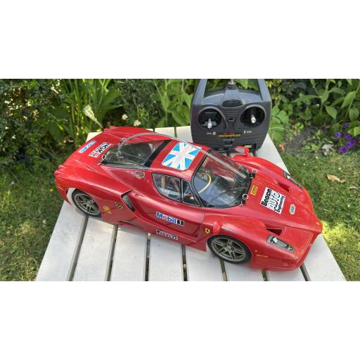 Vintage Tamiya Enzo Ferrari TT01 - Ready to run
